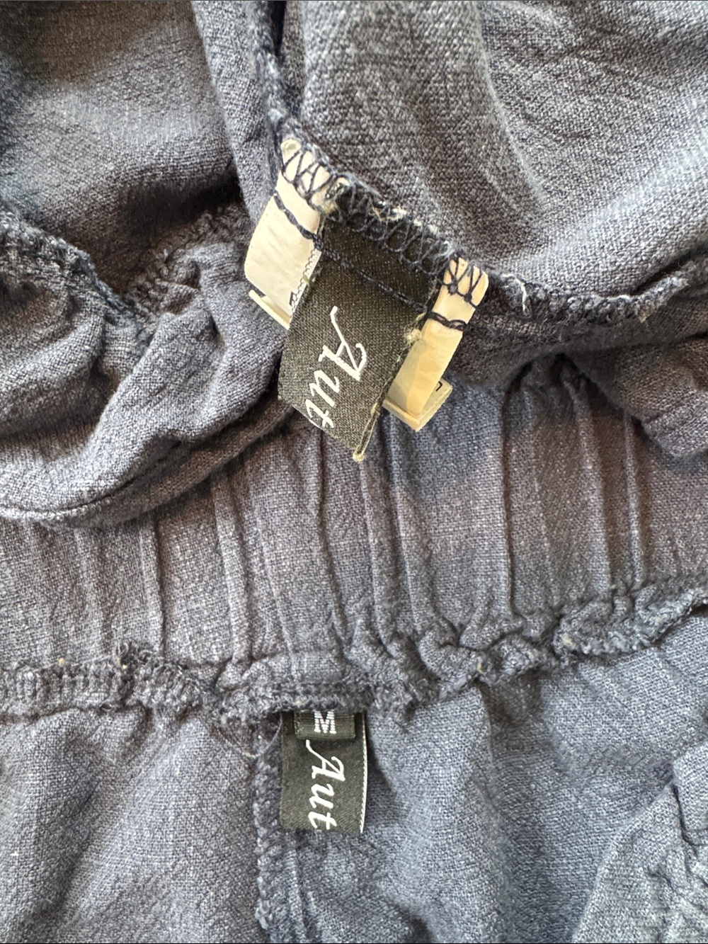 Amazon Linen Set - Picture 2 of 3